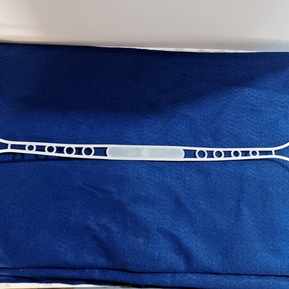 Tupperware 624-9 Cake Carrier Replacement Handle Clear 22.5‎ inches long